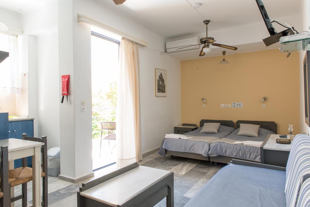 Emilia Hotel Apartments Rethymno  Exterior photo