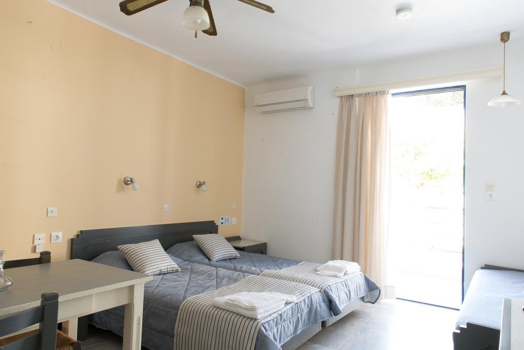 Emilia Hotel Apartments Rethymno  Exterior photo