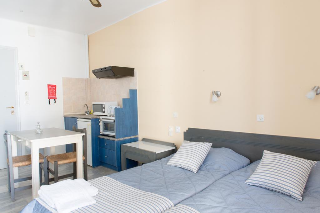Emilia Hotel Apartments Rethymno  Exterior photo