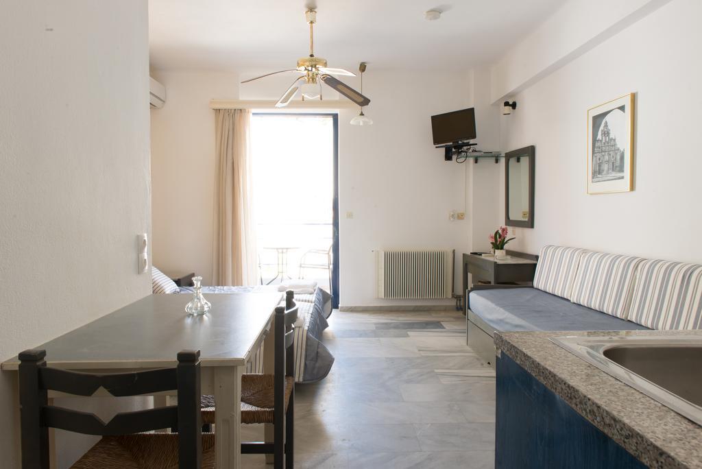 Emilia Hotel Apartments Rethymno  Exterior photo