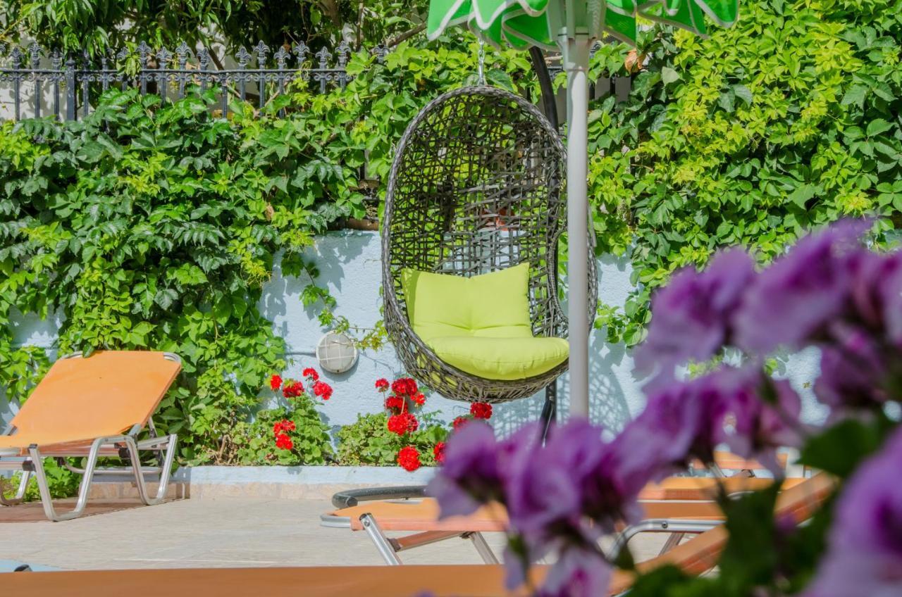 Emilia Hotel Apartments Rethymno  Exterior photo
